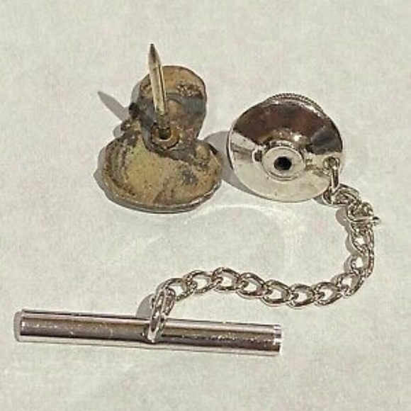 Vintage Benjamin Franklin Men’s Gold Tone Tie Tack Lapel Pin with Chain - Picture 3 of 6